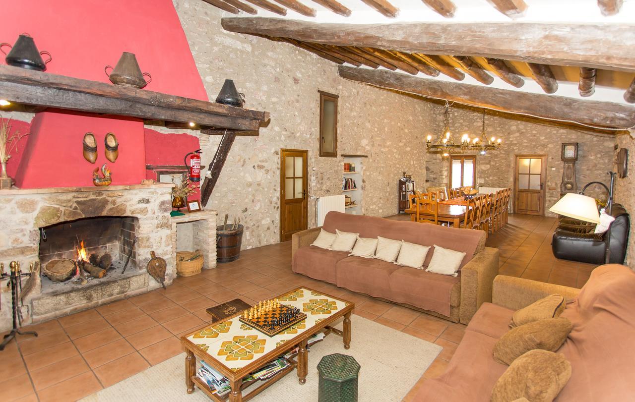Turismo Rural Can Massot Darnius Exterior foto